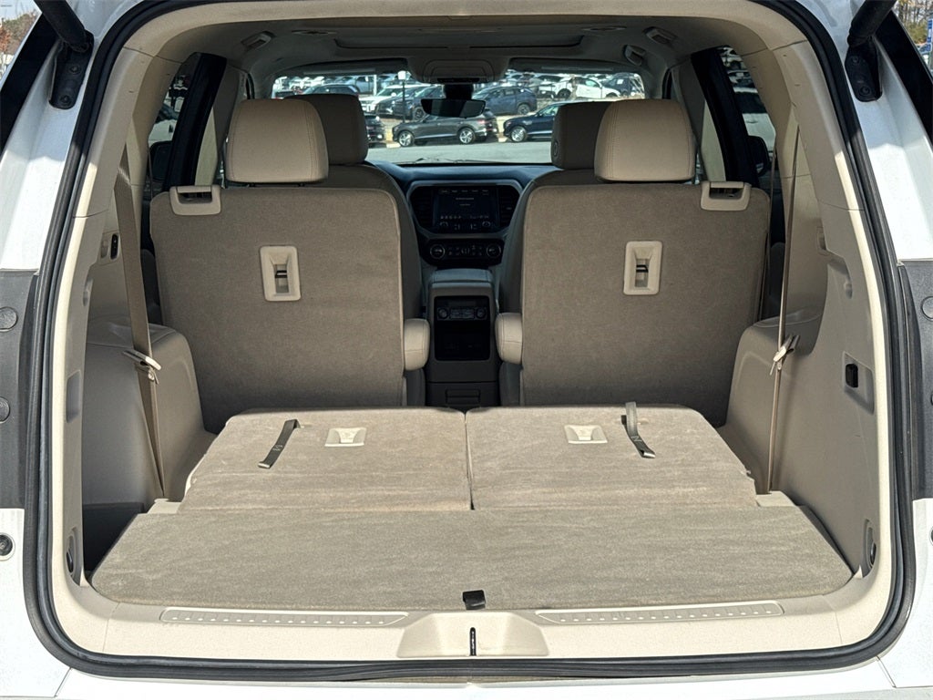 2022 GMC Acadia Denali