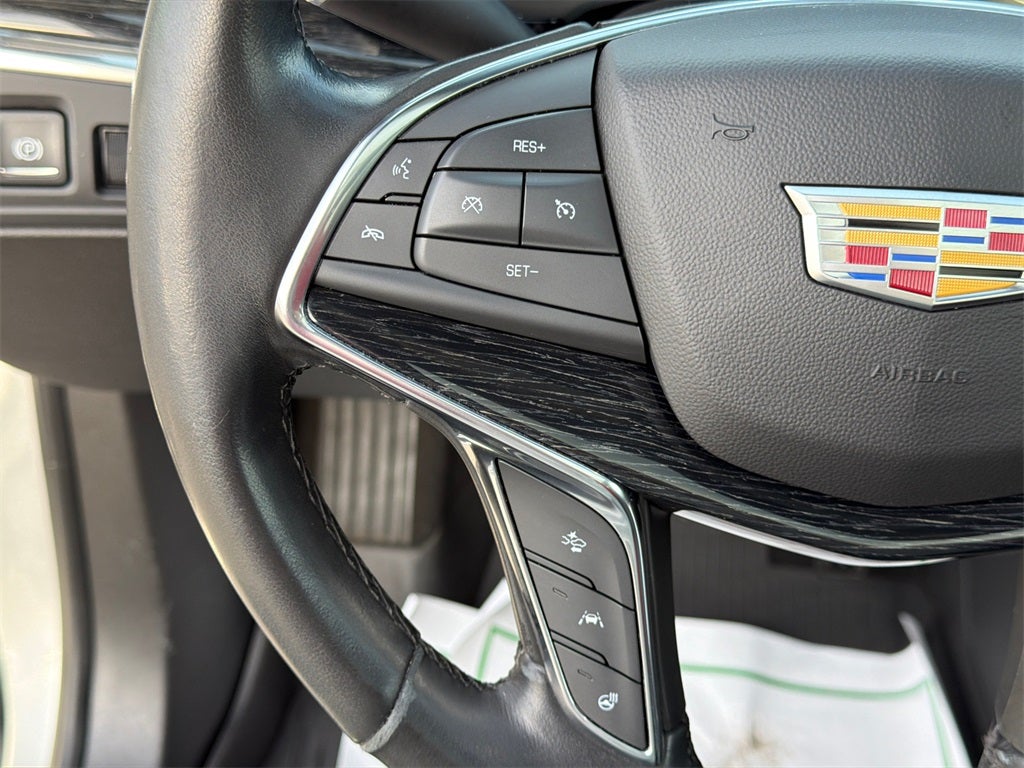 2020 Cadillac XT5 Premium Luxury