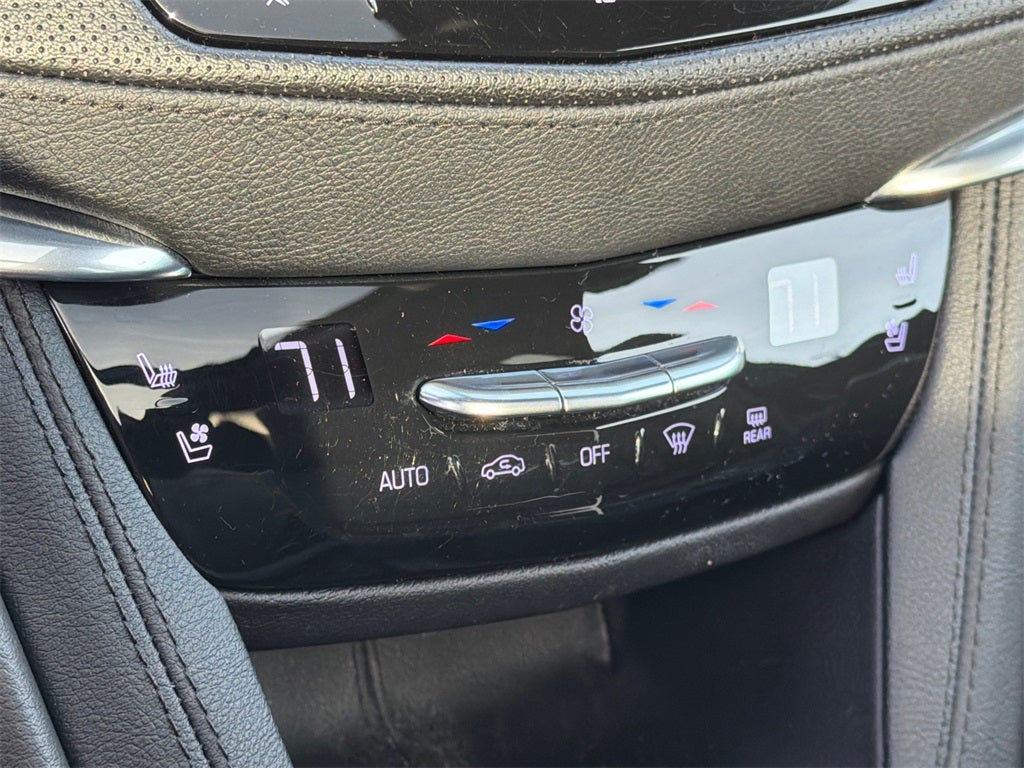 2020 Cadillac XT5 Premium Luxury