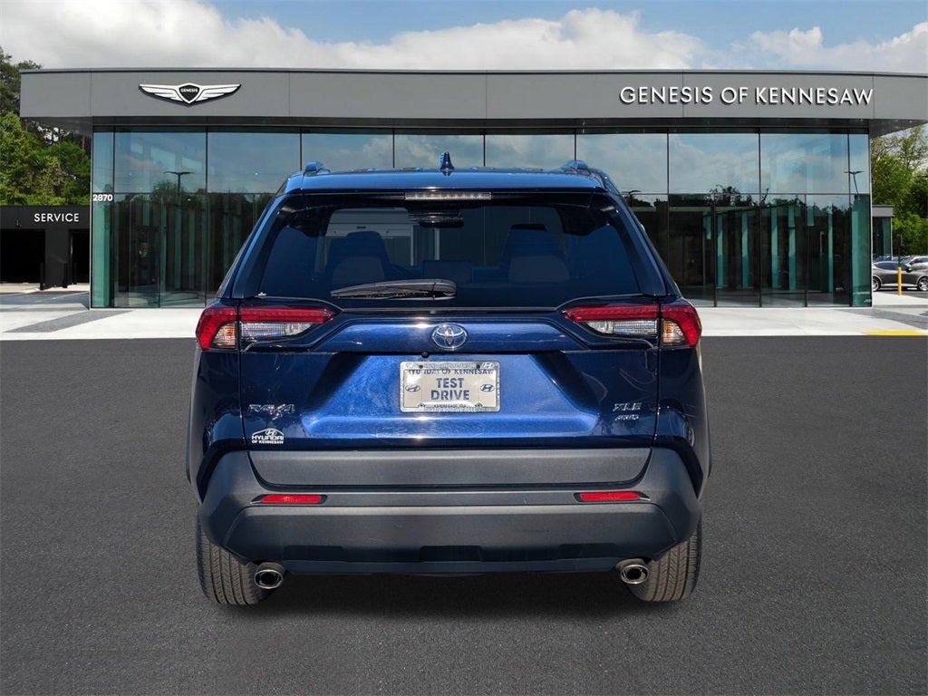 2023 Toyota RAV4 XLE