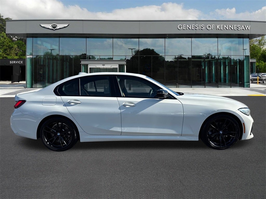 2022 BMW 3 Series 330i