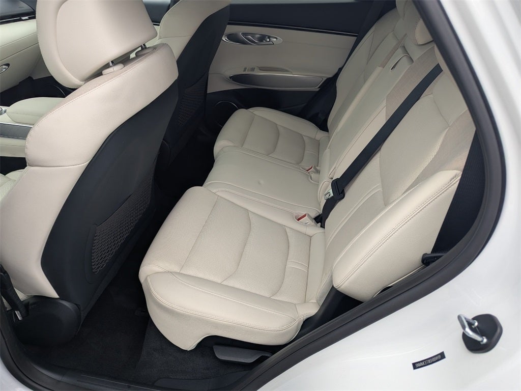 2025 Genesis Electrified GV70 Advanced