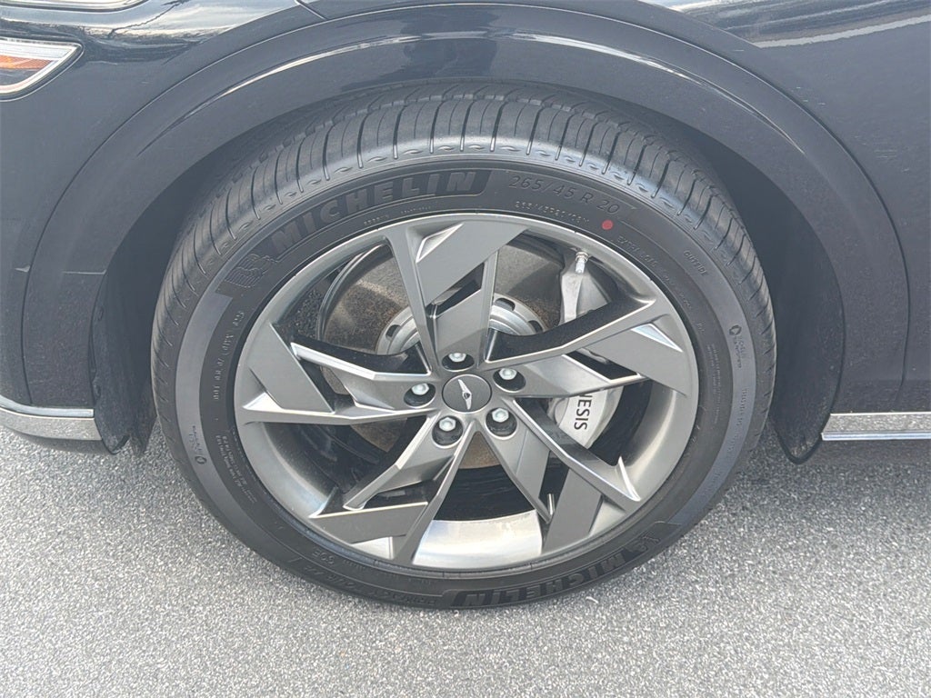 2023 Genesis Electrified GV70 Advanced