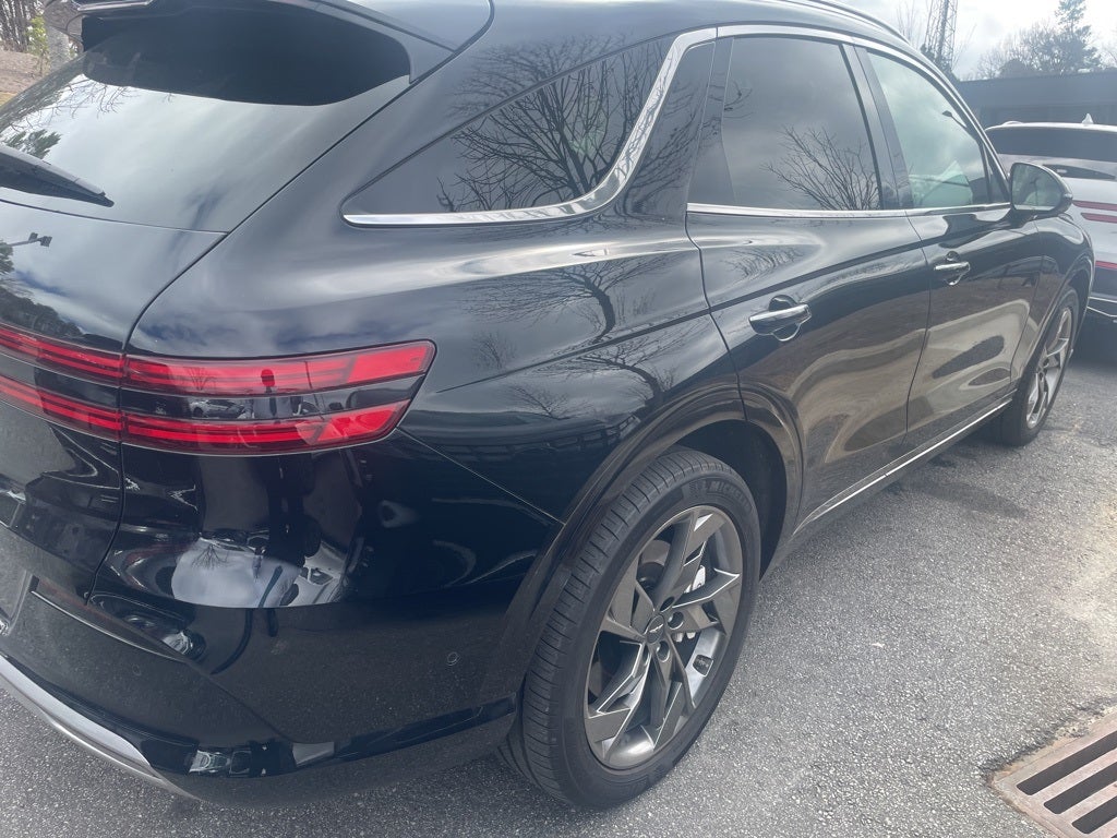 2023 Genesis Electrified GV70 Prestige