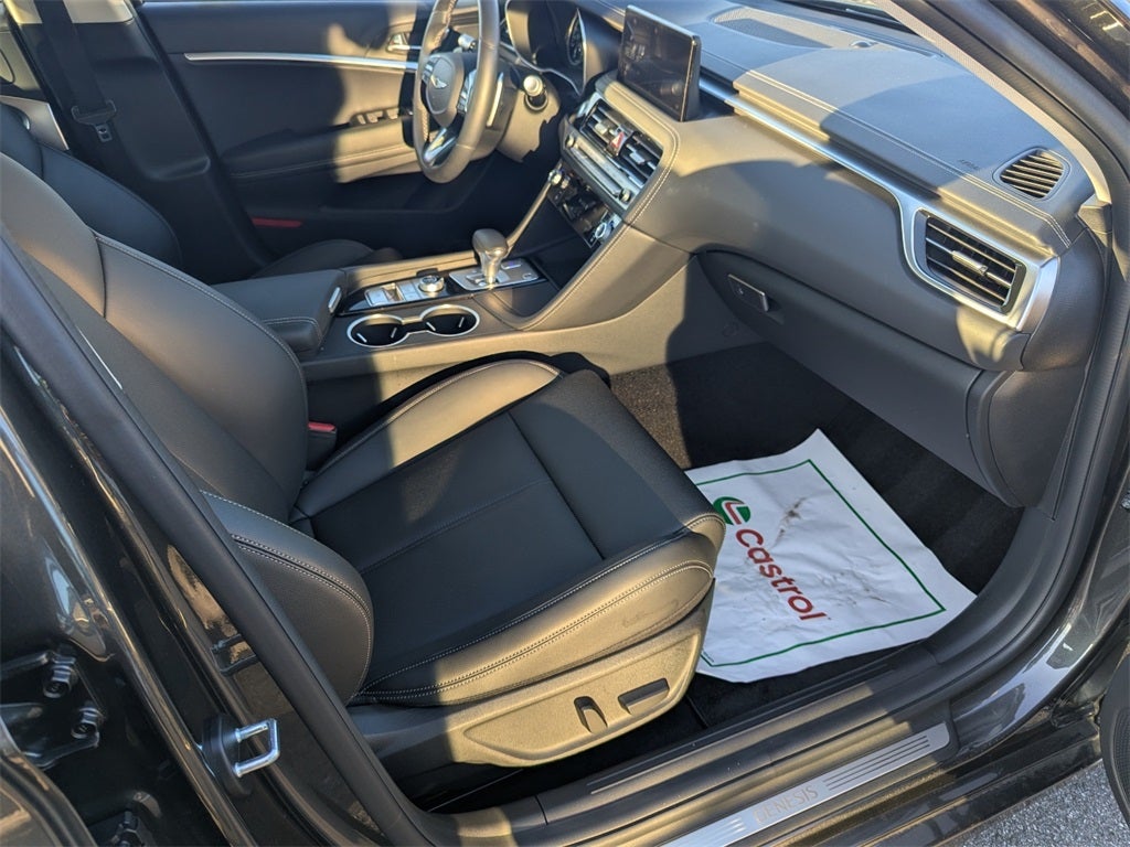 2025 Genesis G70 2.5T