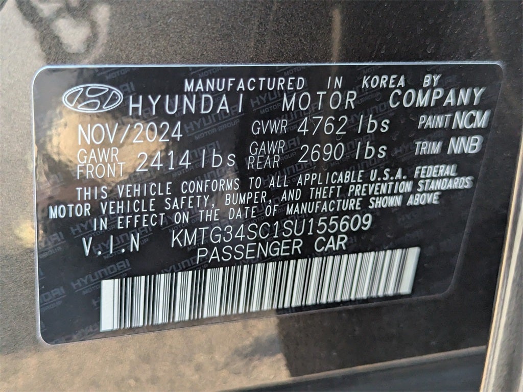 2025 Genesis G70 2.5T