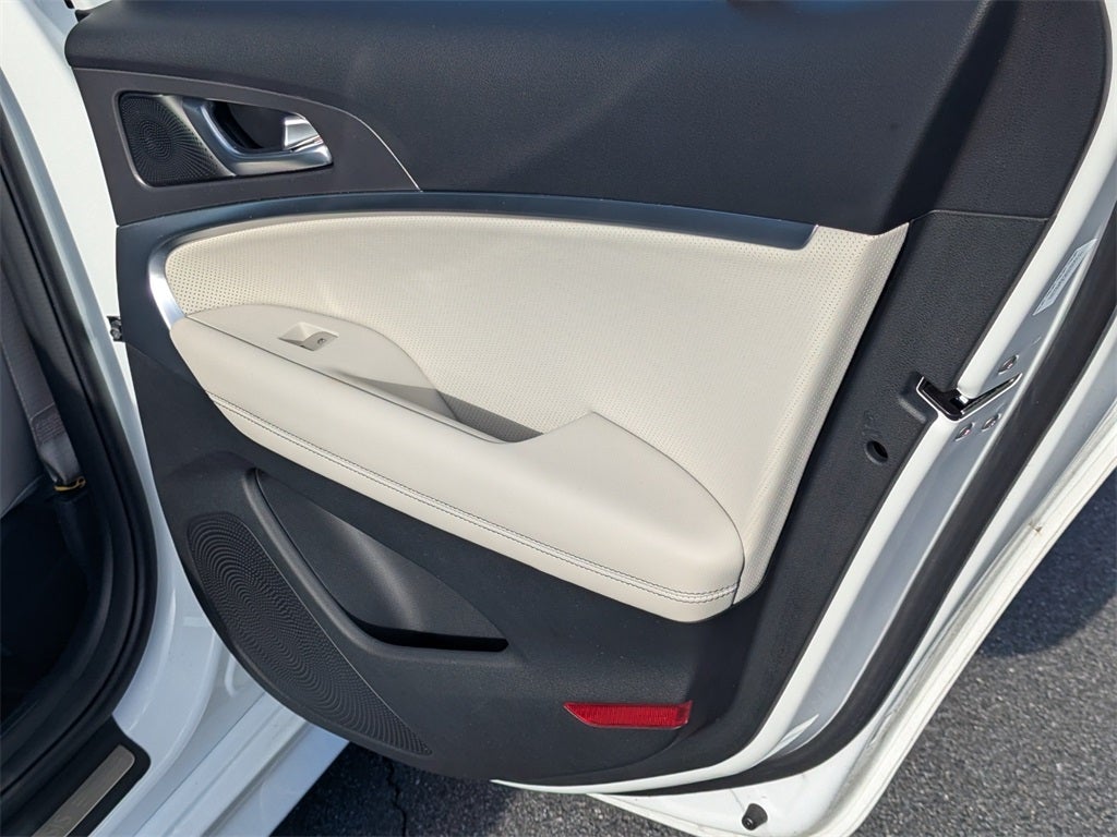 2025 Genesis G70 2.5T Sport Prestige