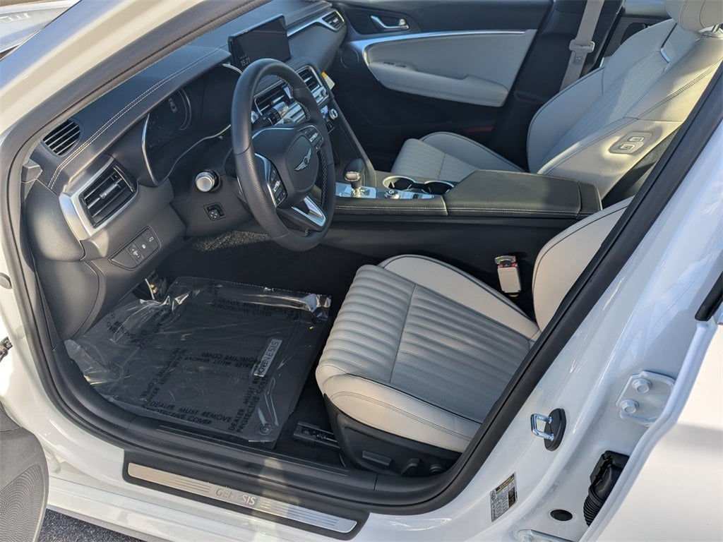 2025 Genesis G70 2.5T Sport Prestige