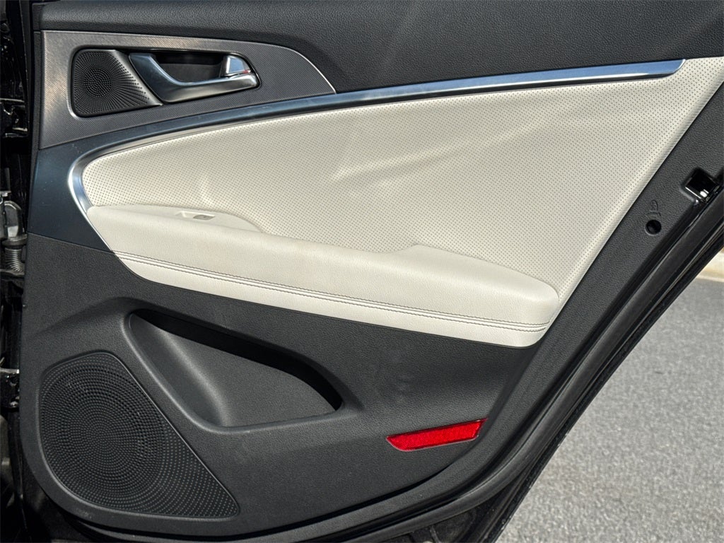 2025 Genesis G70 2.5T Sport Prestige