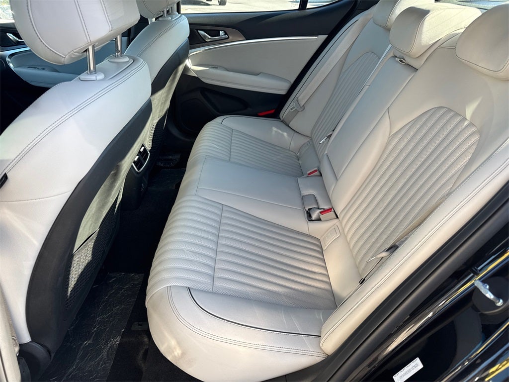 2025 Genesis G70 2.5T Sport Prestige