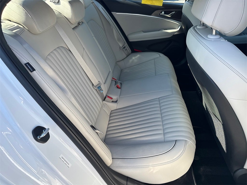 2025 Genesis G70 2.5T Sport Prestige