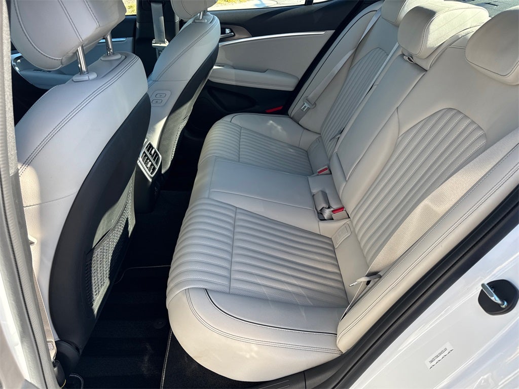 2025 Genesis G70 2.5T Sport Prestige