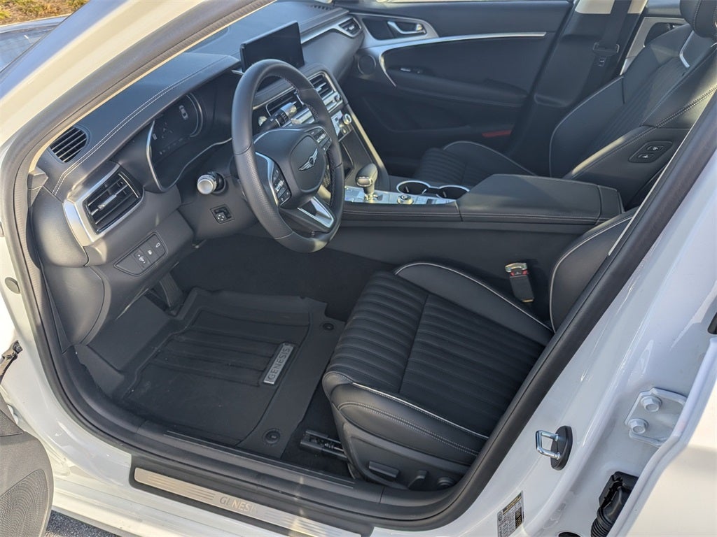 2026 Genesis G70 2.5T Prestige
