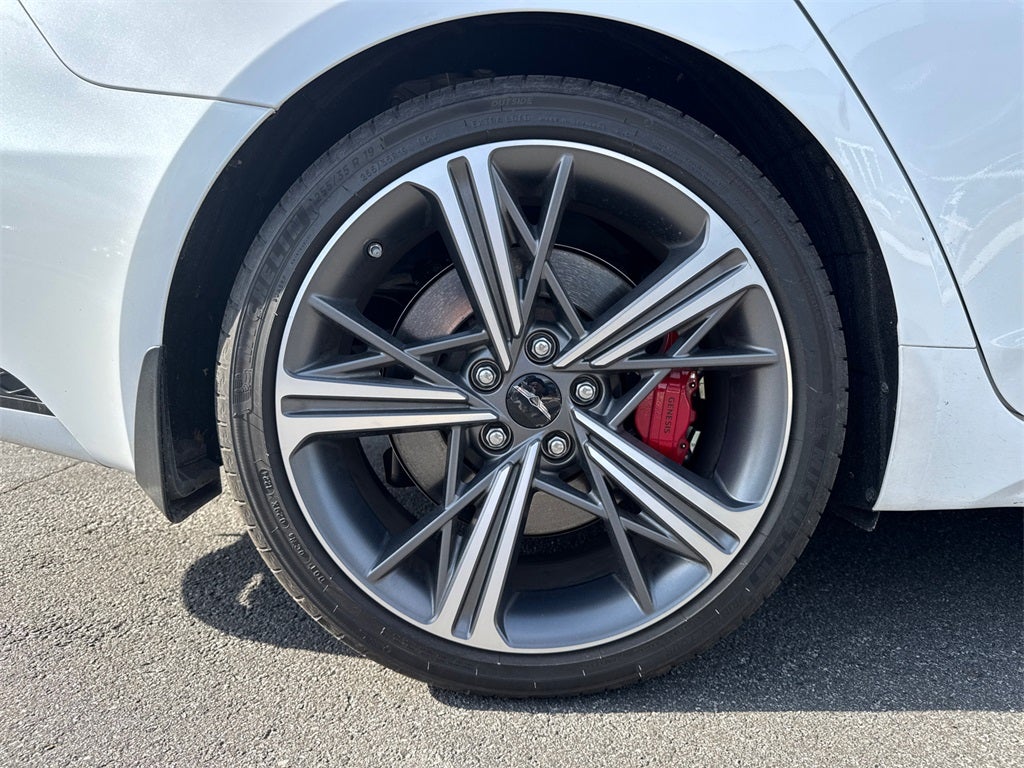 2025 Genesis G70 2.5T Sport Prestige