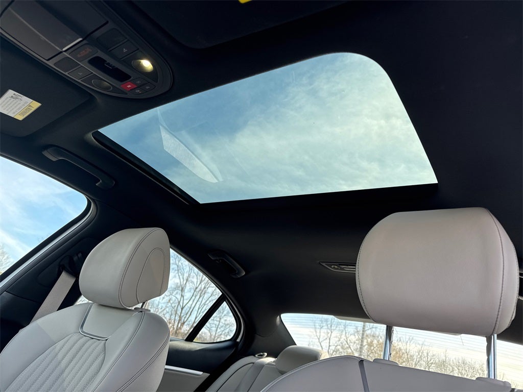 2025 Genesis G70 2.5T Sport Prestige