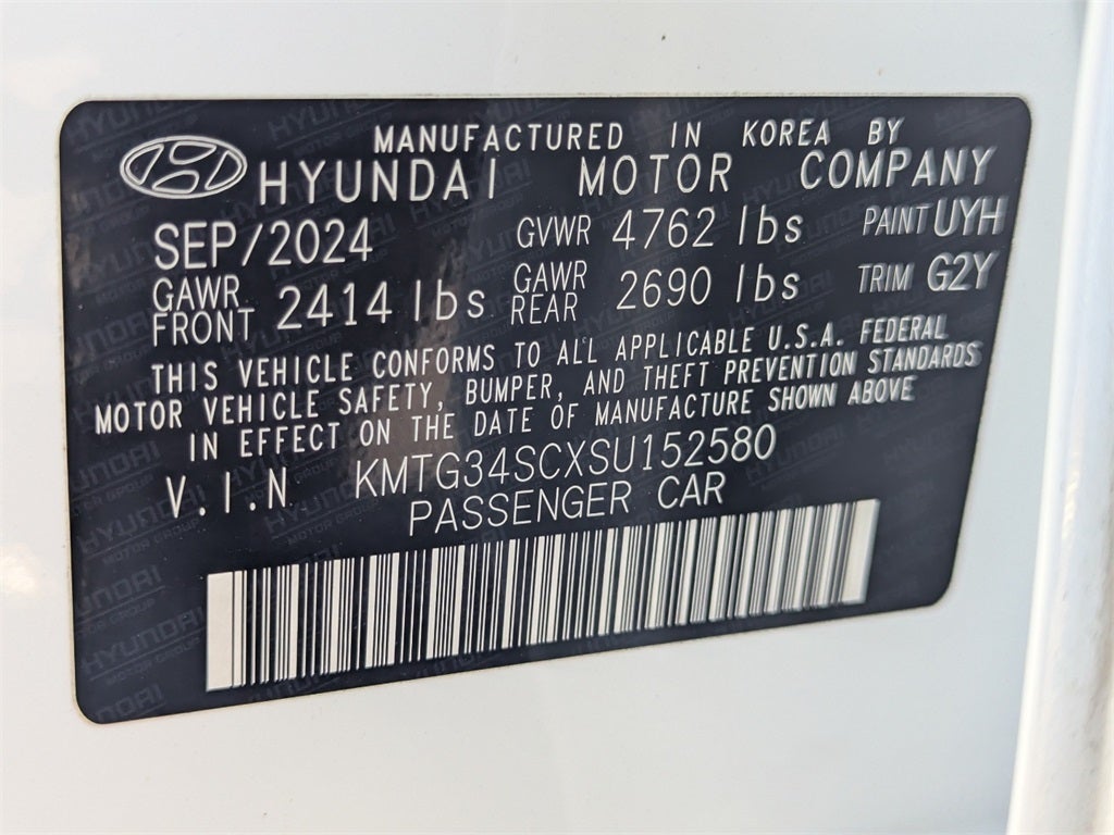 2025 Genesis G70 2.5T