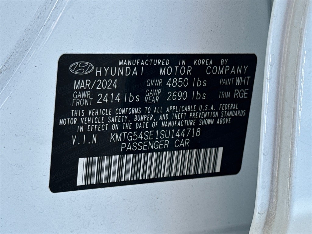 2025 Genesis G70 3.3T Sport Advanced