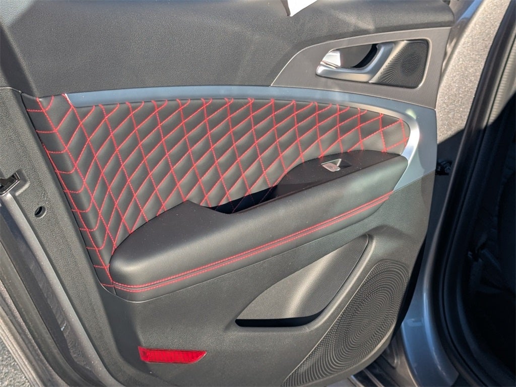 2025 Genesis G70 3.3T Sport Prestige