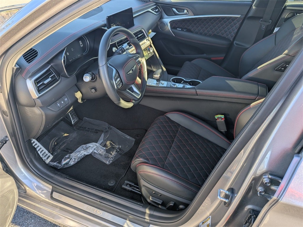 2025 Genesis G70 3.3T Sport Prestige