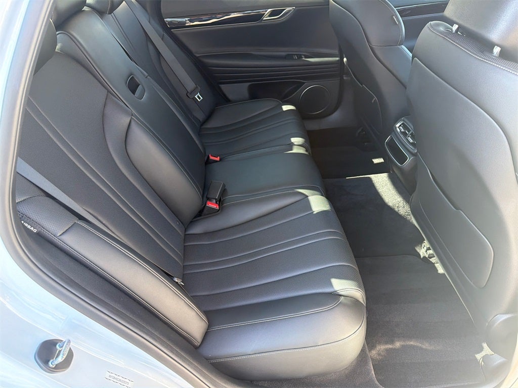 2024 Genesis G80 2.5T