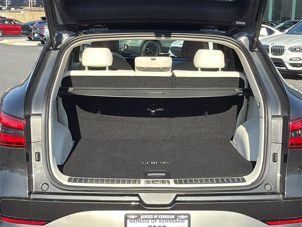 2024 Genesis GV60 Standard