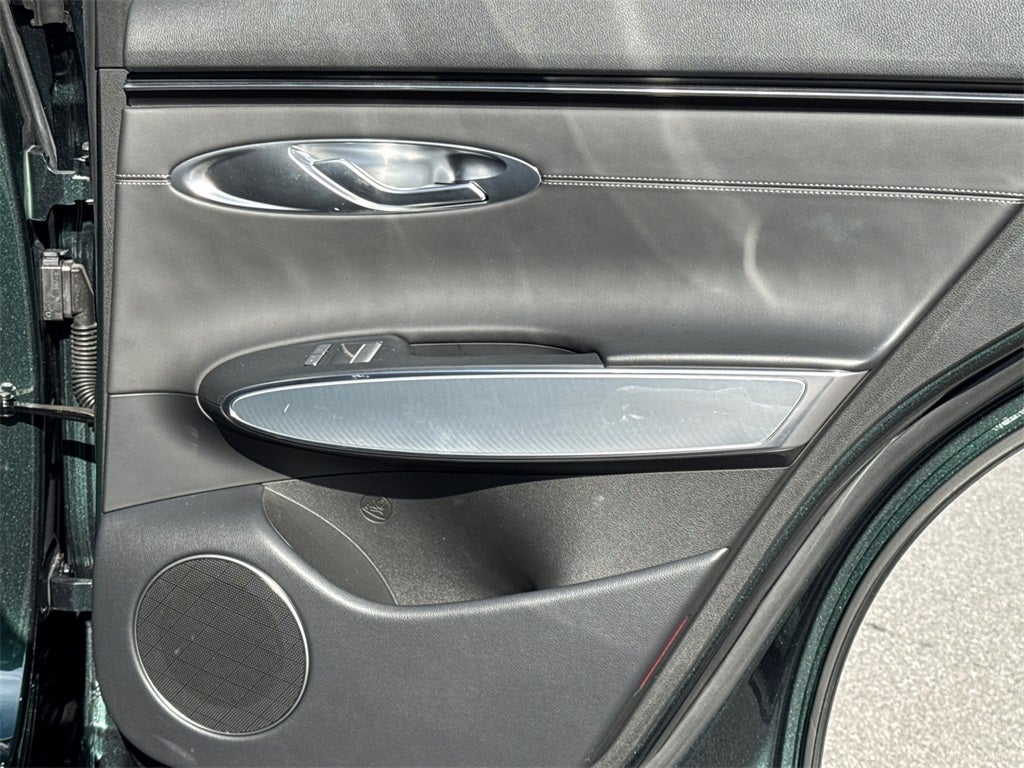 2023 Genesis GV70 2.5T Select