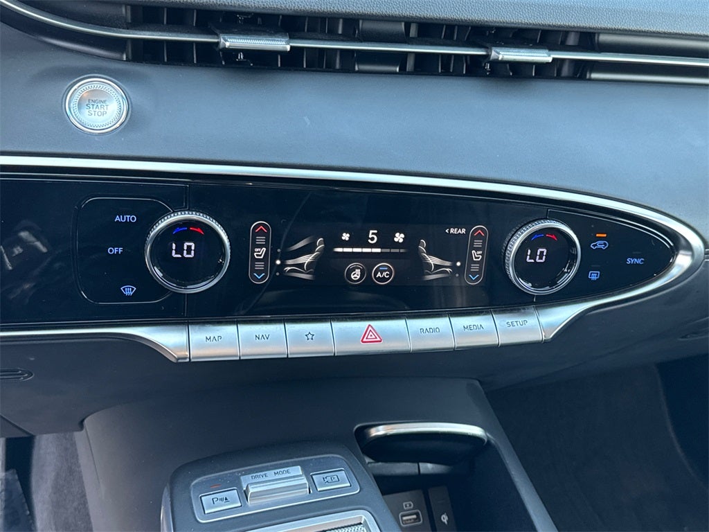 2023 Genesis GV70 2.5T Select