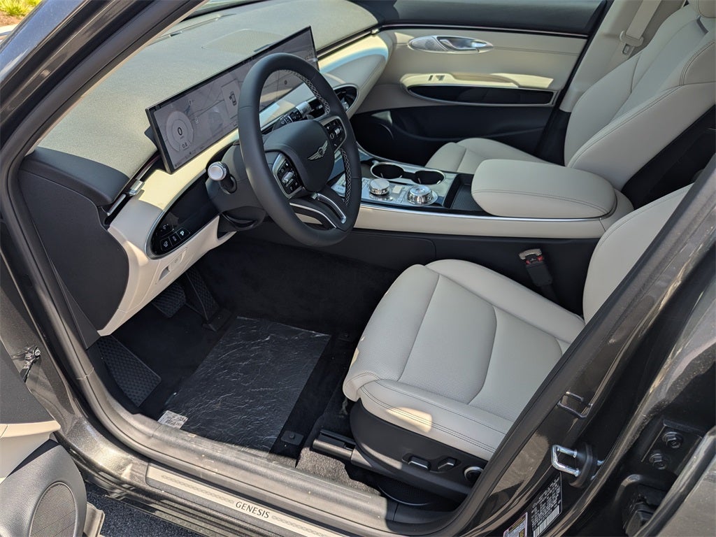 2026 Genesis GV70 2.5T