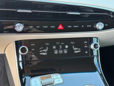 2026 Genesis GV70 2.5T