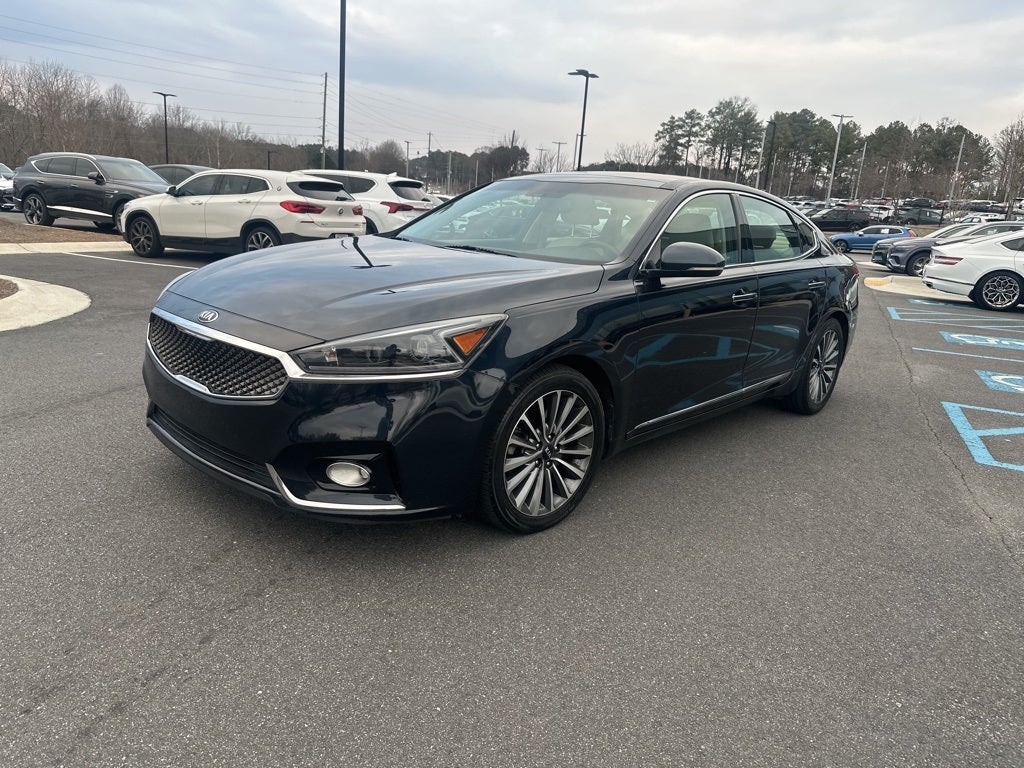 2017 Kia Cadenza Premium