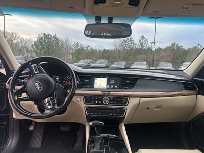 2017 Kia Cadenza Premium