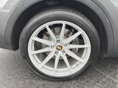 2021 Porsche Cayenne E-Hybrid Base