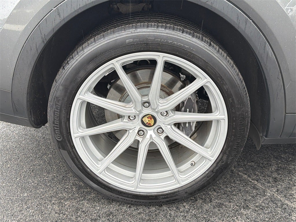 2021 Porsche Cayenne E-Hybrid Base