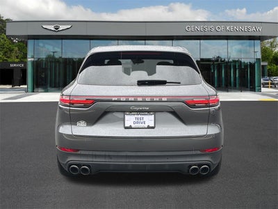 2021 Porsche Cayenne E-Hybrid Base