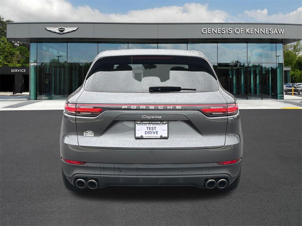 2021 Porsche Cayenne E-Hybrid Base