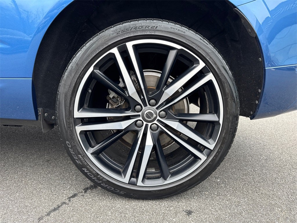 2018 Volvo XC60 T6 R-Design