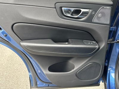 2018 Volvo XC60 T6 R-Design