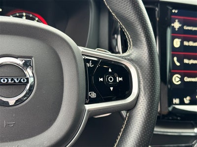 2018 Volvo XC60 T6 R-Design