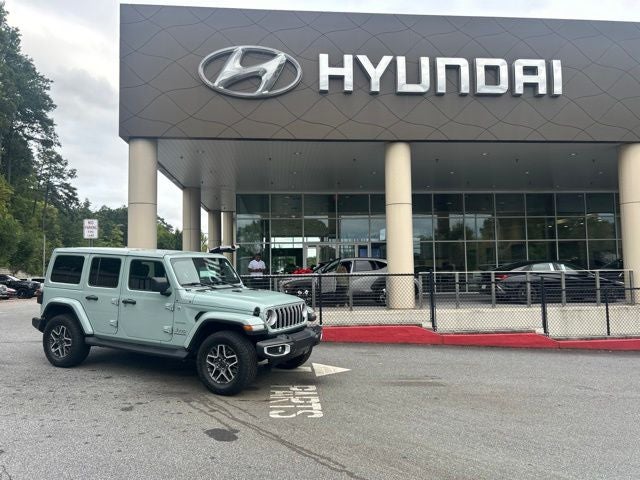 2024 Jeep Wrangler Sahara