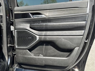 2024 Jeep Wagoneer L Series III