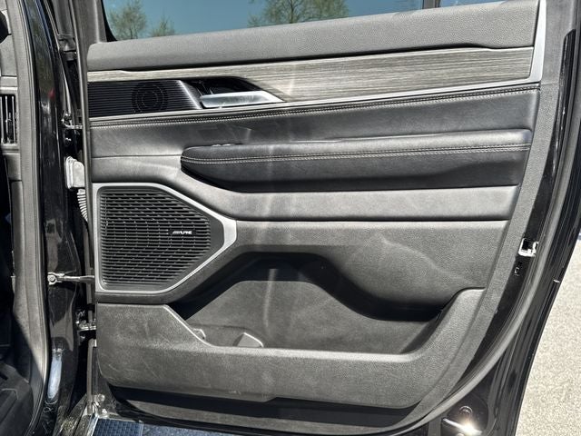 2024 Jeep Wagoneer L Series III