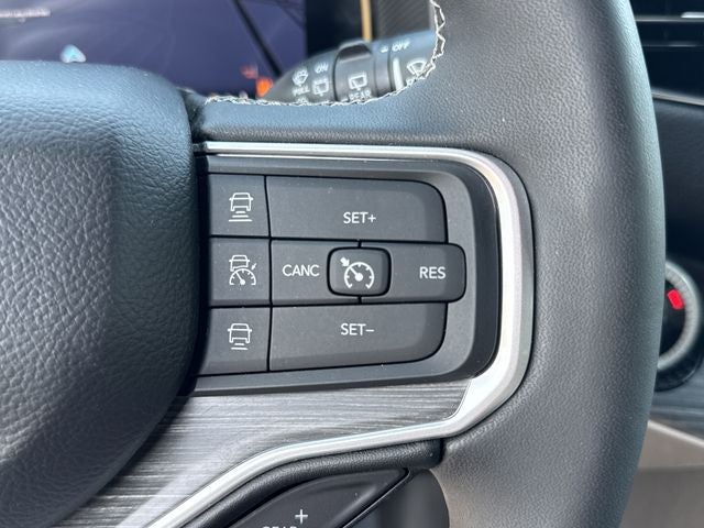 2024 Jeep Wagoneer L Series III