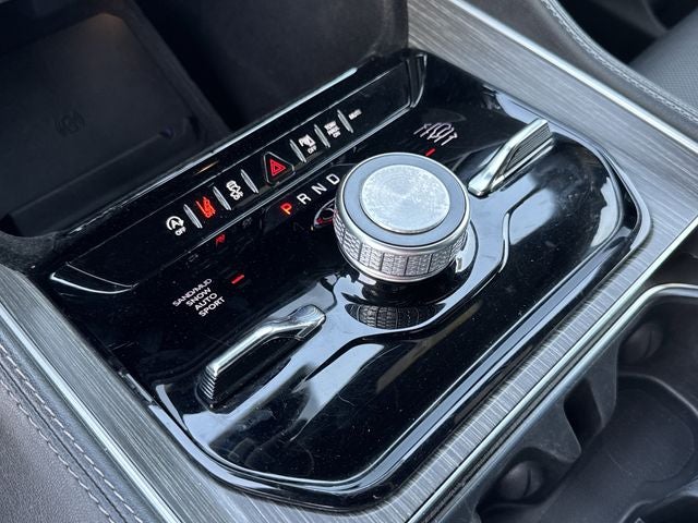 2024 Jeep Wagoneer L Series III