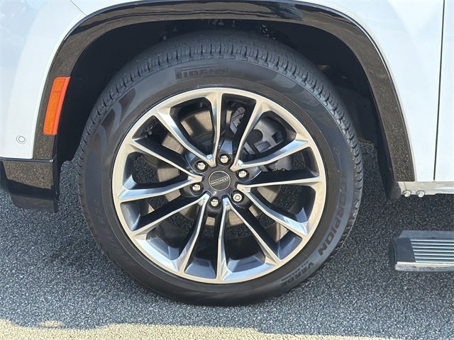 2023 Jeep Wagoneer Series III