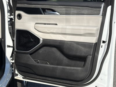 2023 Jeep Wagoneer Series III