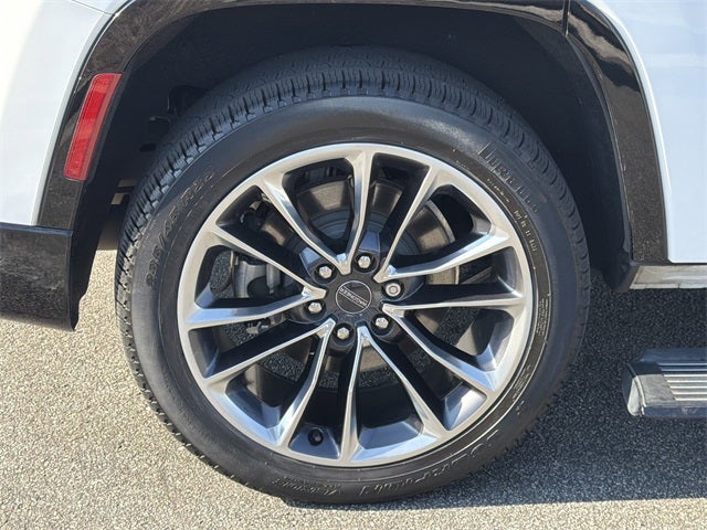 2023 Jeep Wagoneer Series III