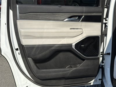 2023 Jeep Wagoneer Series III