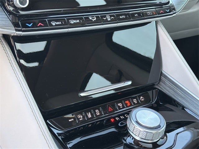 2023 Jeep Wagoneer Series III