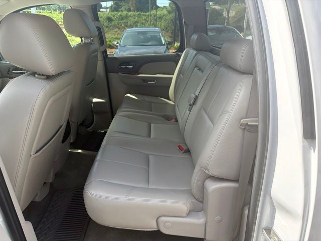 2011 Chevrolet Silverado 3500HD LTZ DRW