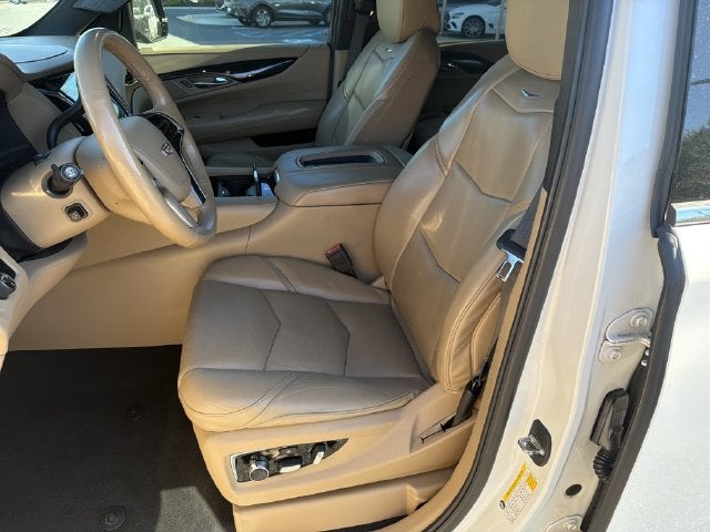 2019 Cadillac Escalade Platinum Edition